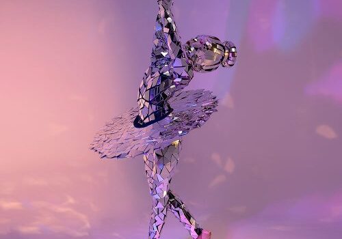 Miss Mirror Ballerina Performer